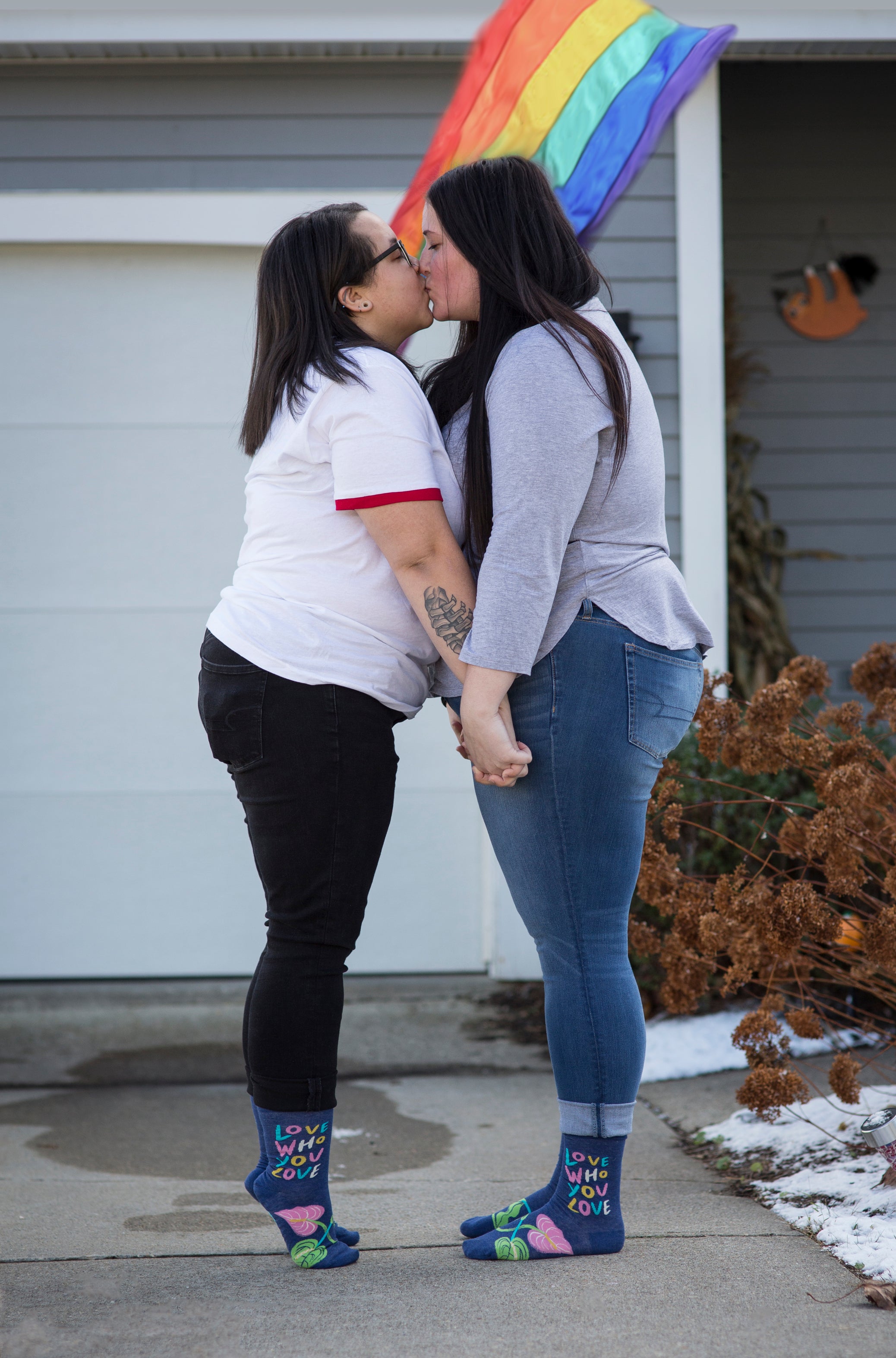 Love Who You Love - Women&