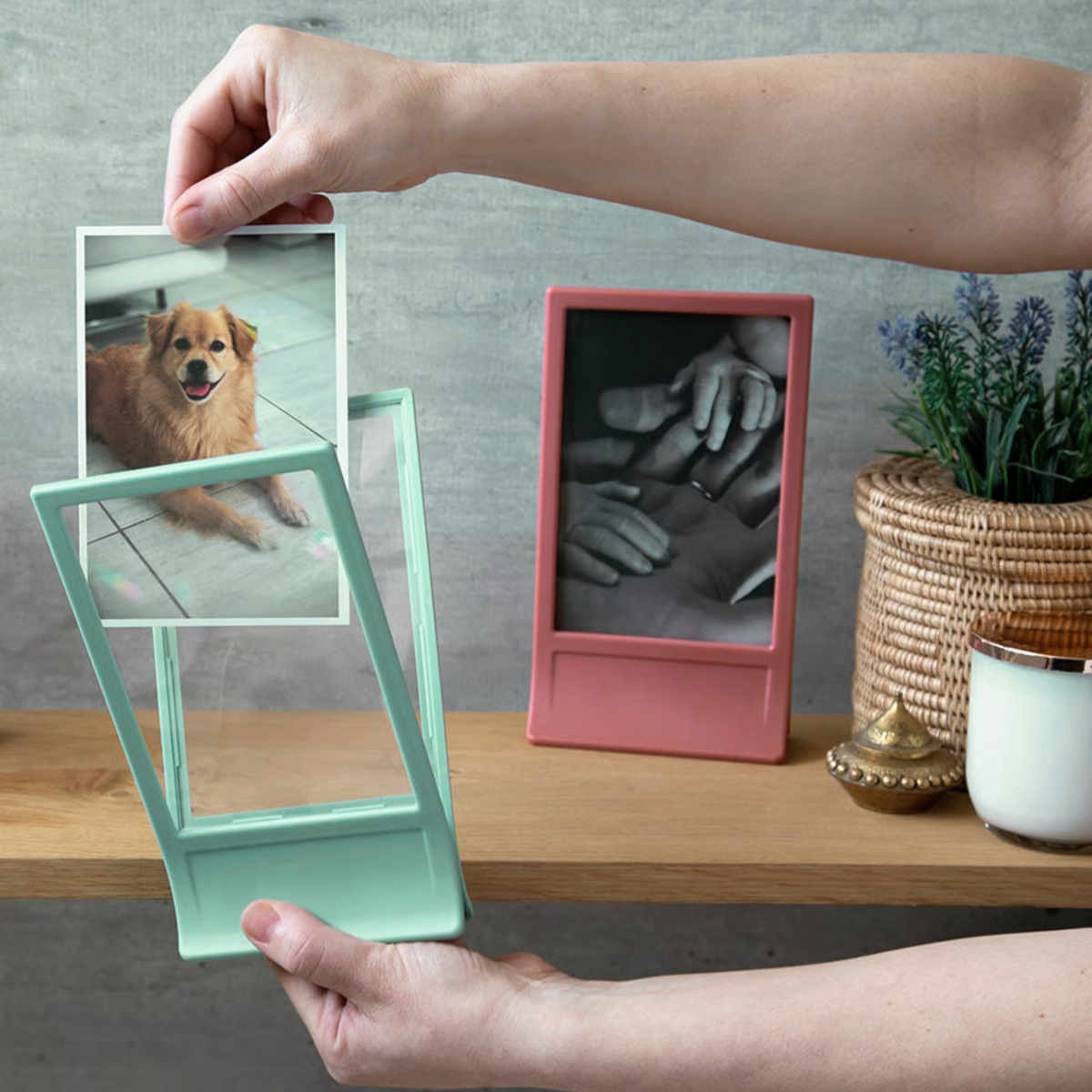 Clipic Photo Frame – Quirky Home Decor
